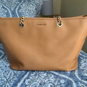 Michael Kors tan tote
